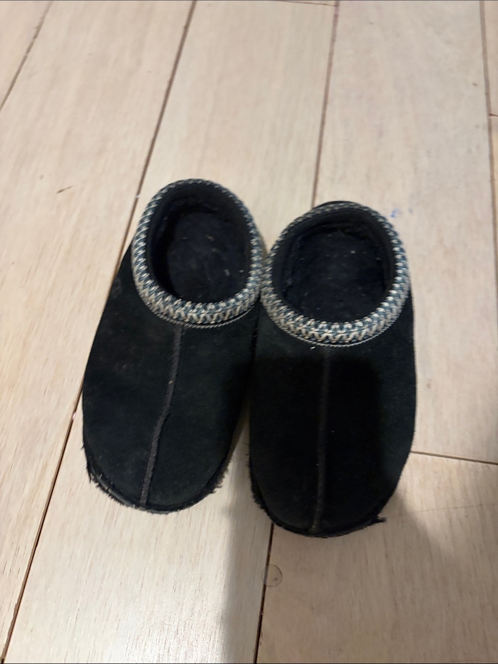 UGG Black Kids Cozy Slip-On Slippers with Decorative Trim